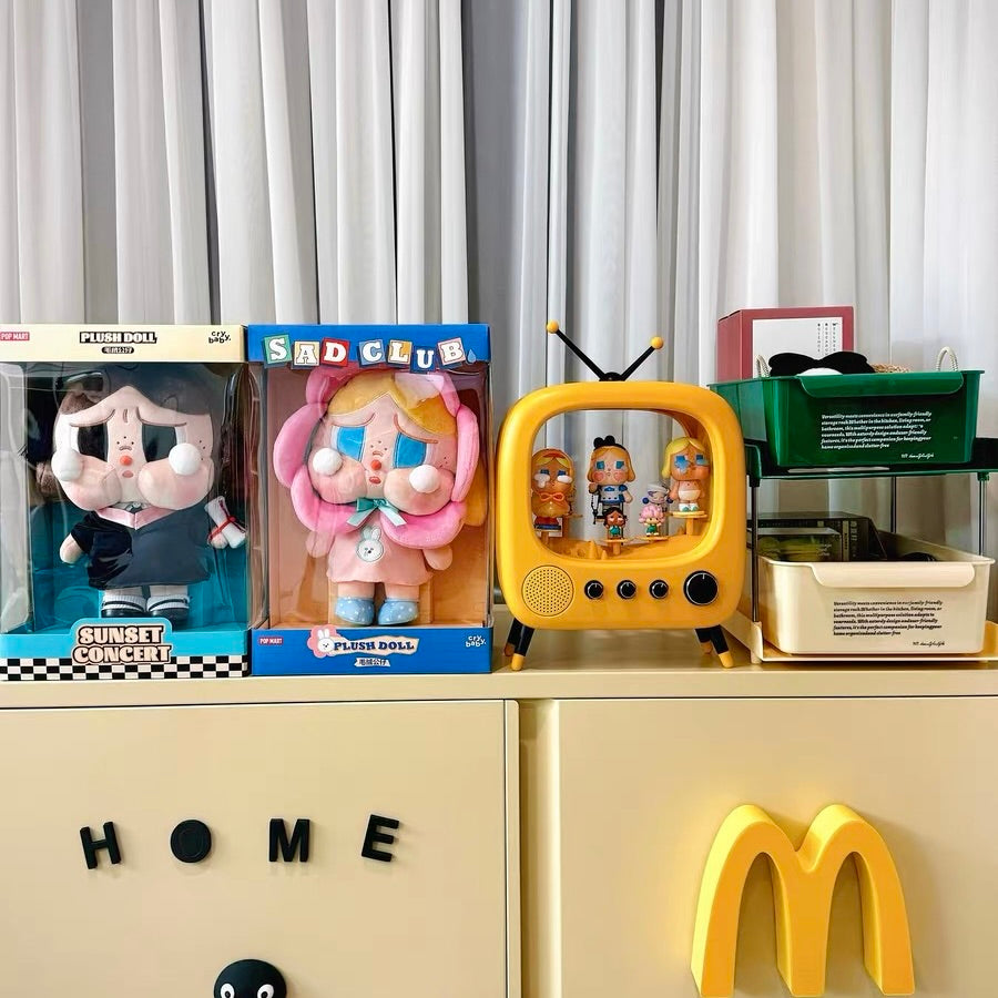 Mini Retro TV Figurine Display Box