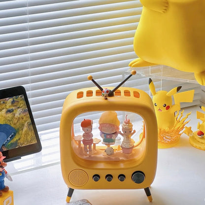 Mini Retro TV Figurine Display Box
